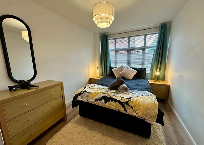 2Br City Side Apartment