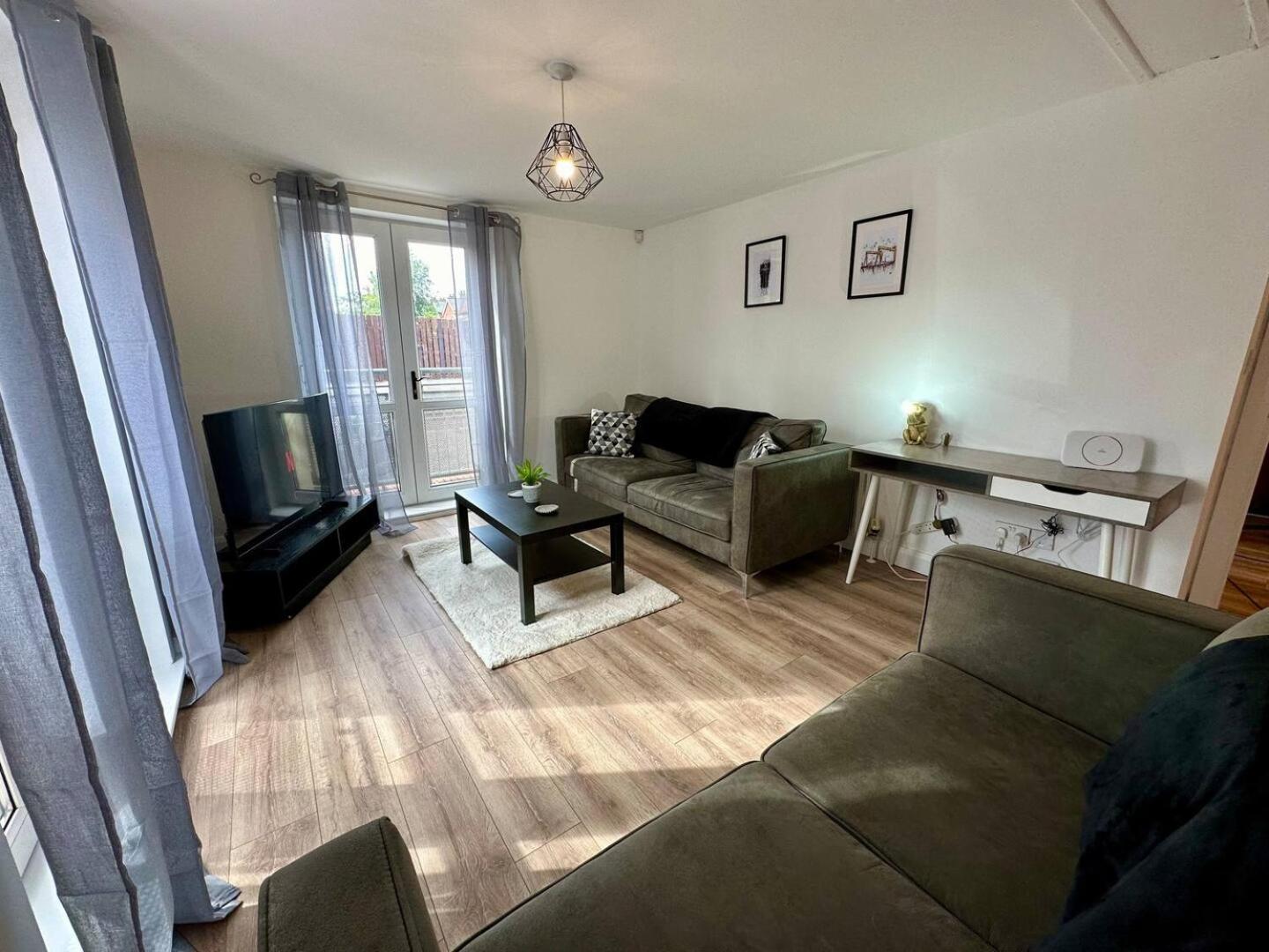 Appartement 2br Side *