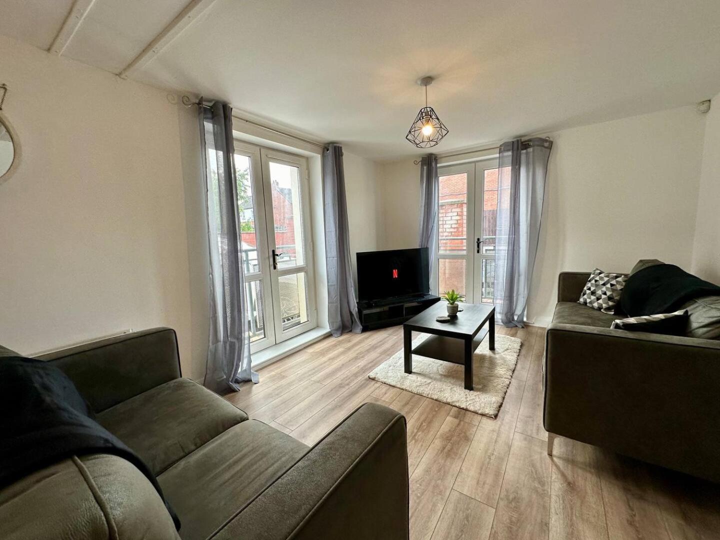 2br Side Appartement Belfast