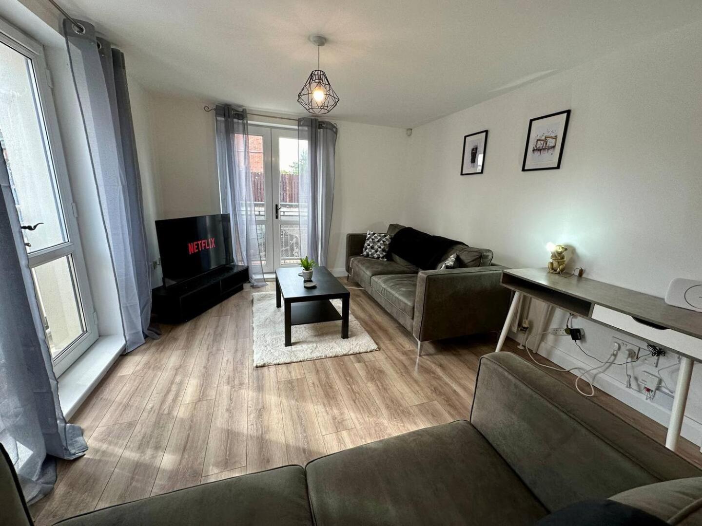 2br Side Appartement *