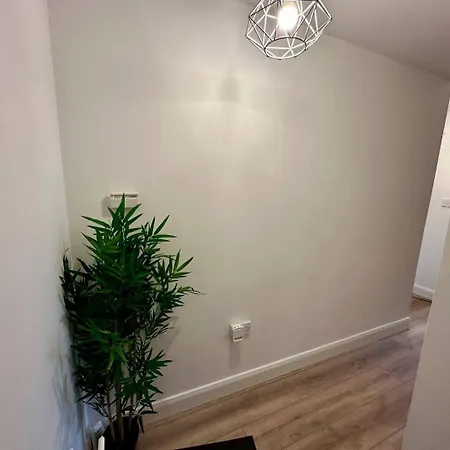 2Br City Side Apartment Belfast Buitenkant foto